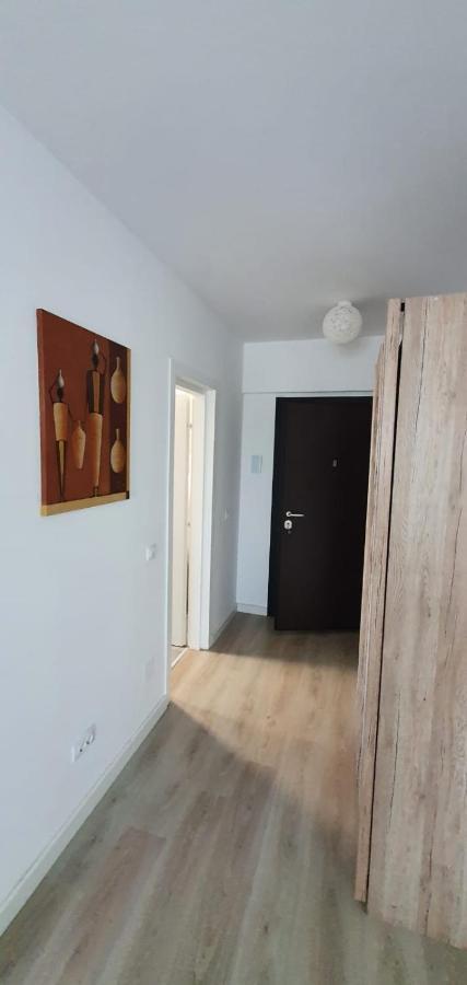 Lara 65 - Cozy & Modern Apartment @ Conest Яссы Экстерьер фото